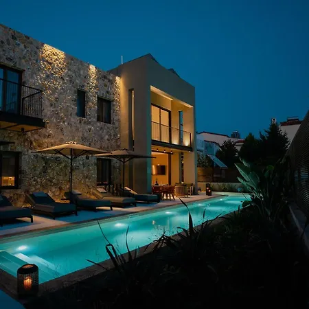 Capital Luxury Aparthotel
