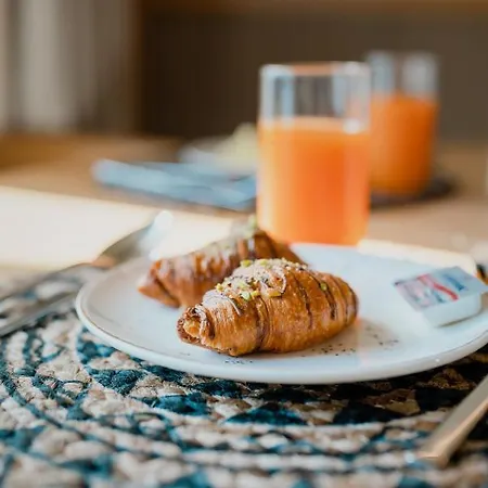 Capital Luxury Aparthotel