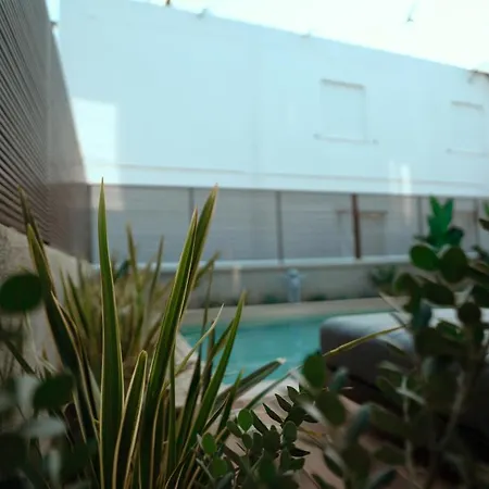 Capital Luxury Aparthotel 4*