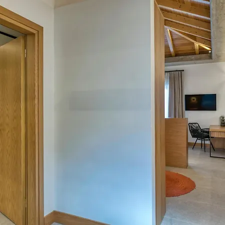 Capital Luxury Aparthotel