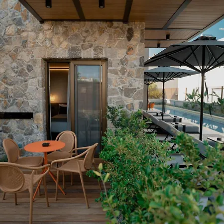 Capital Luxury Aparthotel