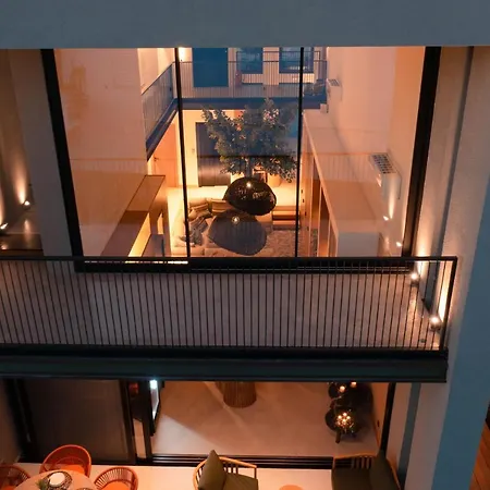 Hotel apartamentowy Capital Luxury 4*