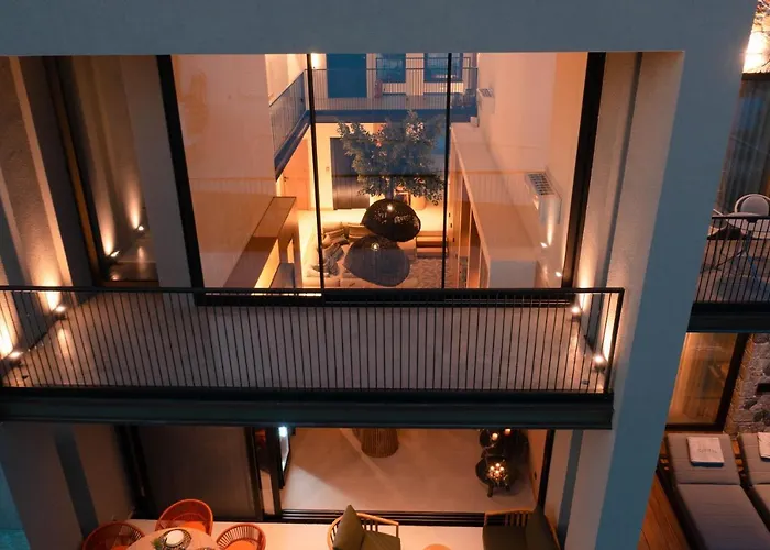 Апарт-отель Capital Luxury 4*