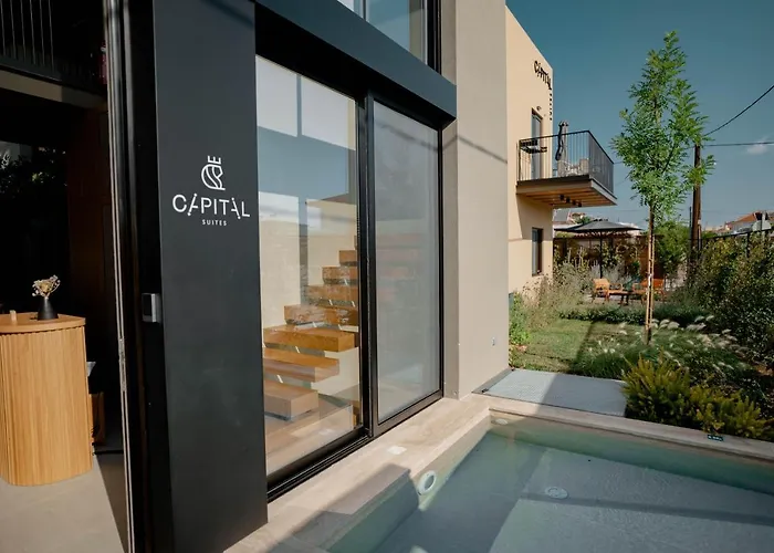 Capital Luxury Апарт-отель 4*