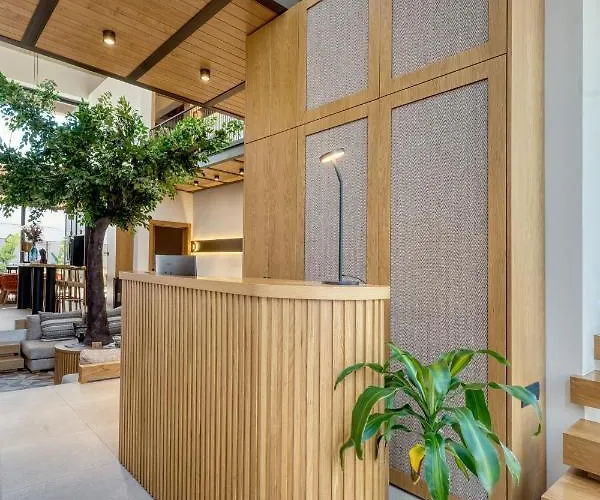 Capital Luxury Apartmanhotel 4*