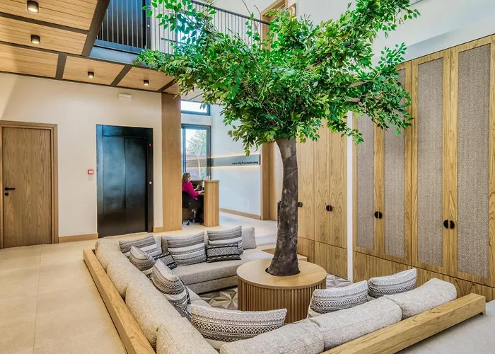 Capital Luxury Apartmanhotel